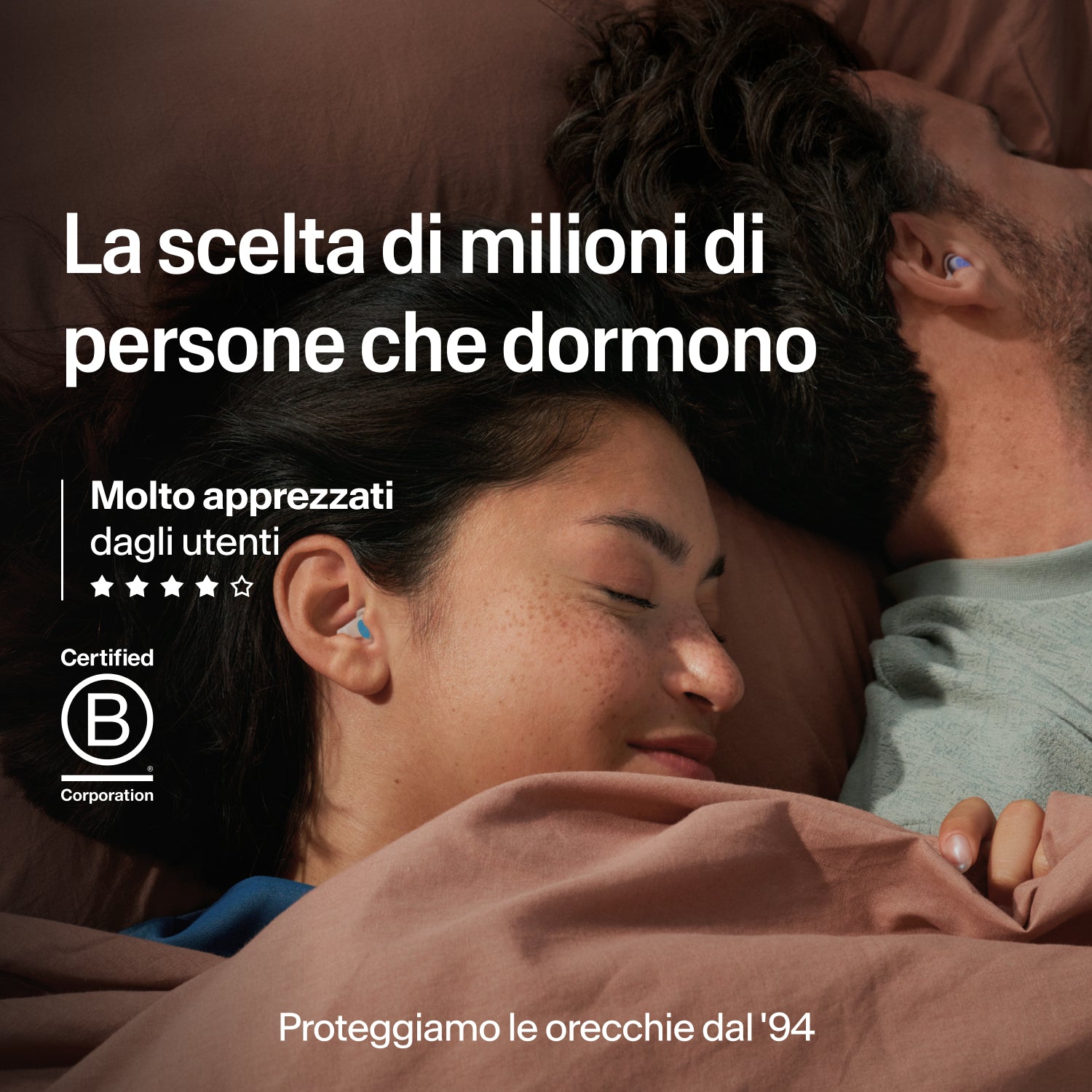 Coppia che dorme con tappi Alpine SleepDeep taglia S, scelti da milioni di persone, certificazione B Corp, protezione dell&